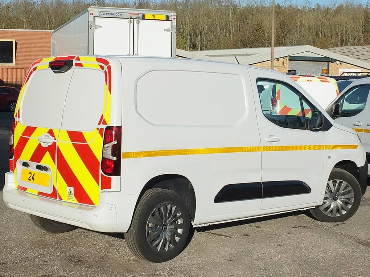 2024 Citroen Berlingo Small Panel Van - Image 2