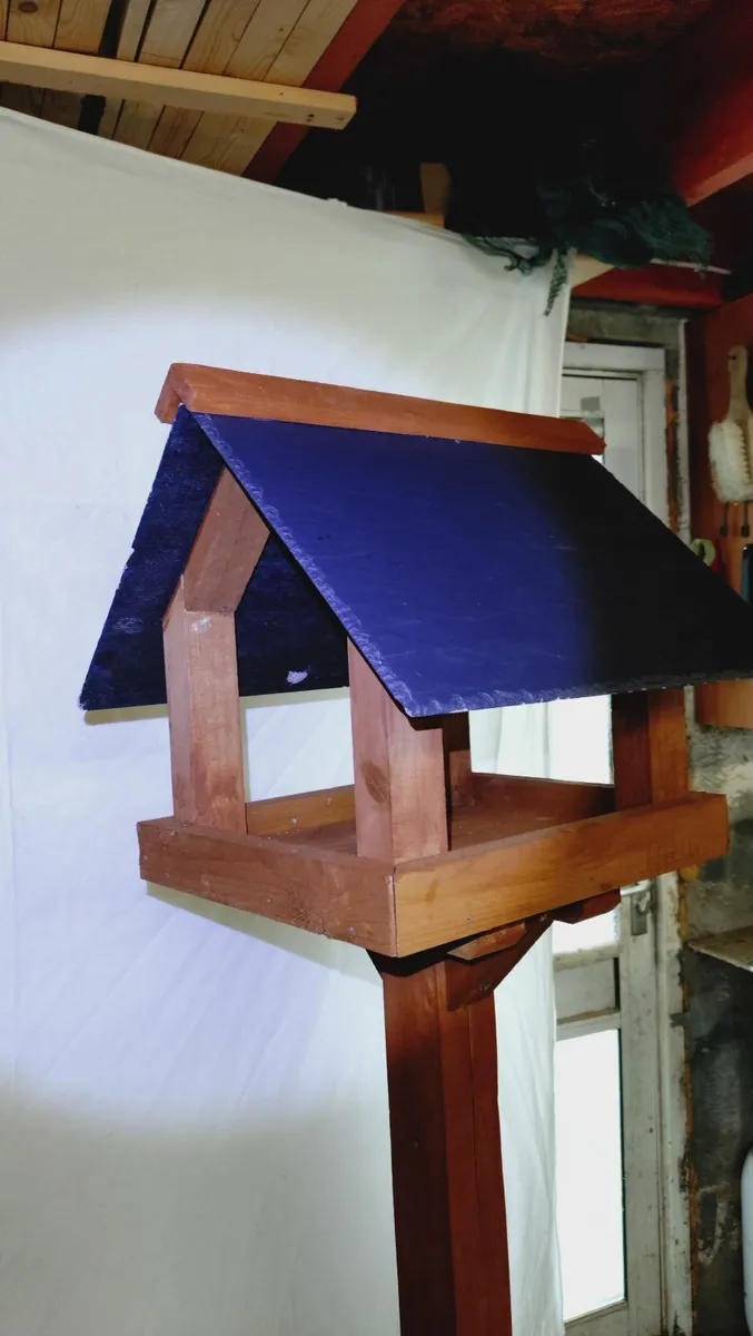 Bird table - Image 4