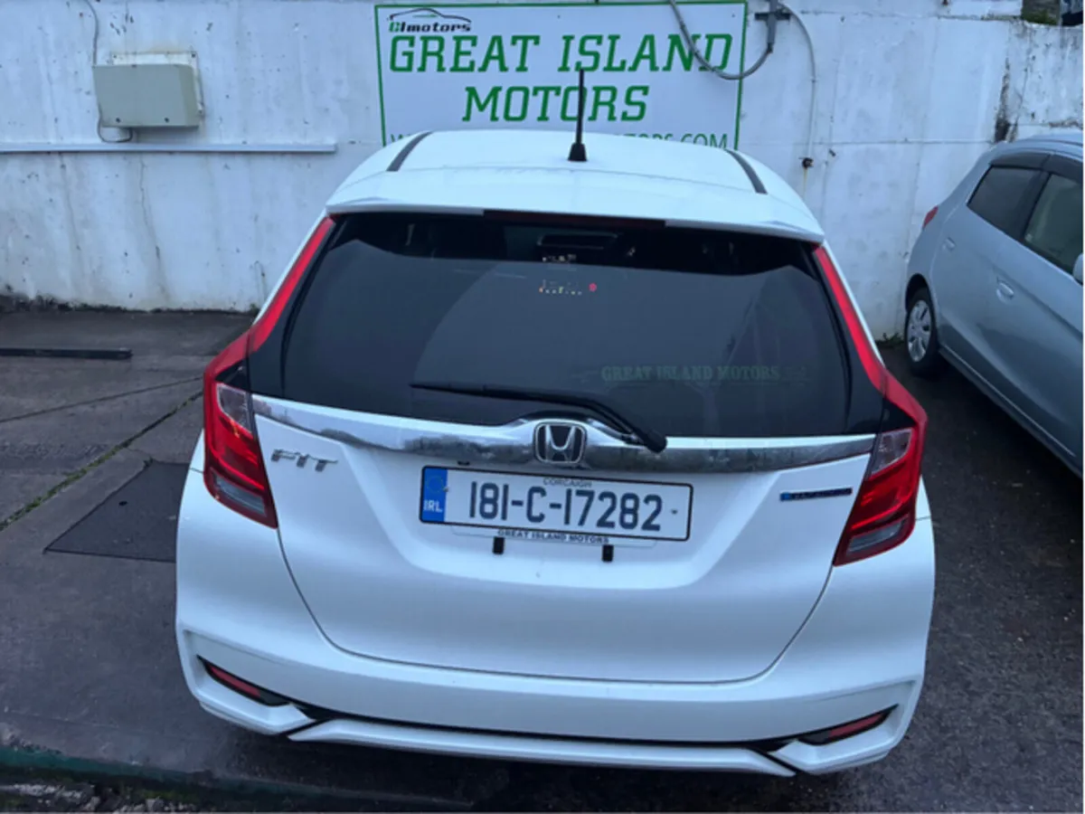 Honda Fit 1.5i Petrol Hybrid L Automatic - Image 2