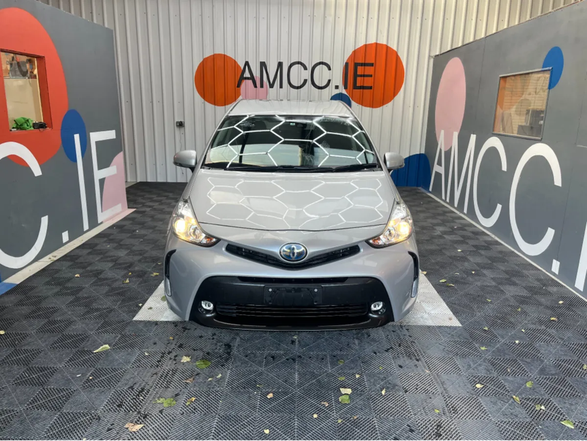 Toyota Prius €19950! 2017 TOYOTA PRIUS ALPHA 7 SEA - Image 2
