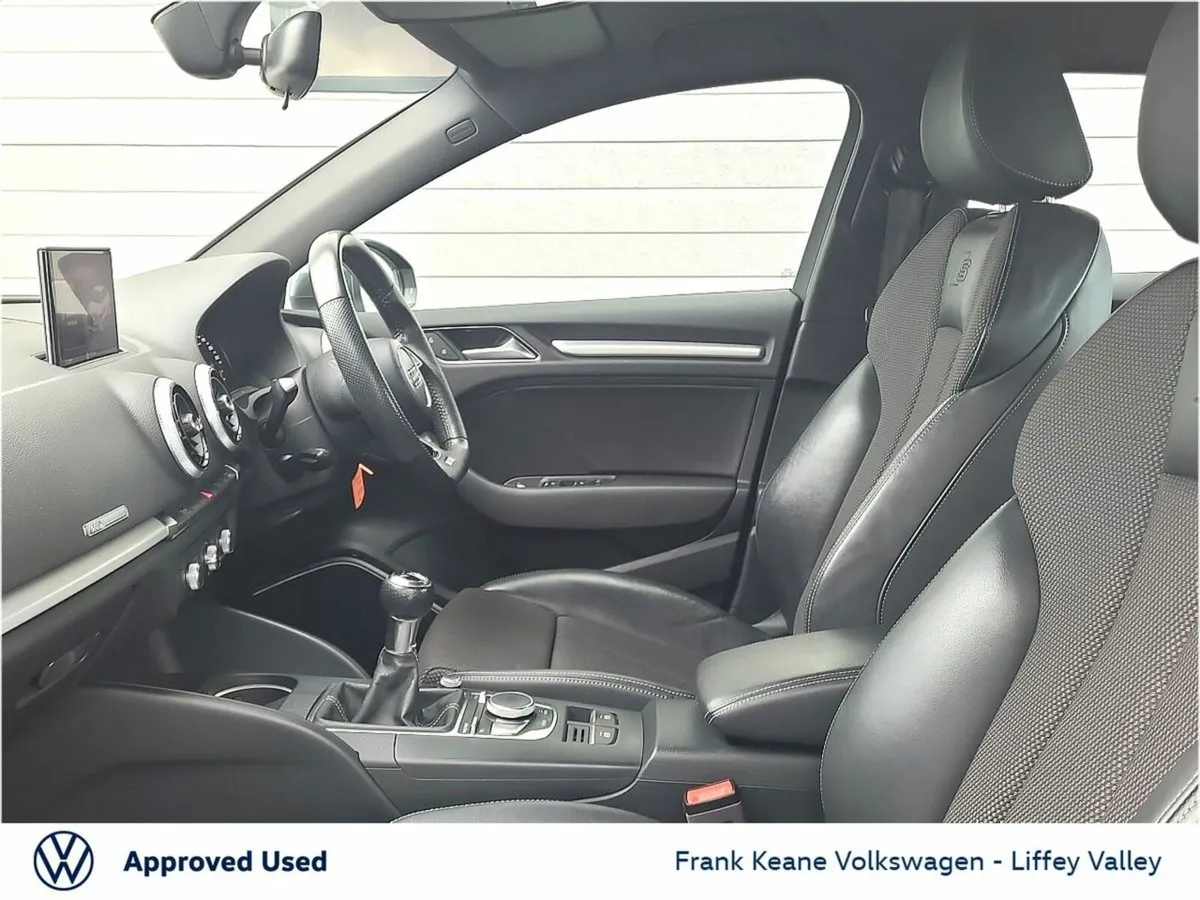 Audi A3 S-LINE ULTRA 1.5TFSI 150BHP *ONE OWNER FRO - Image 4