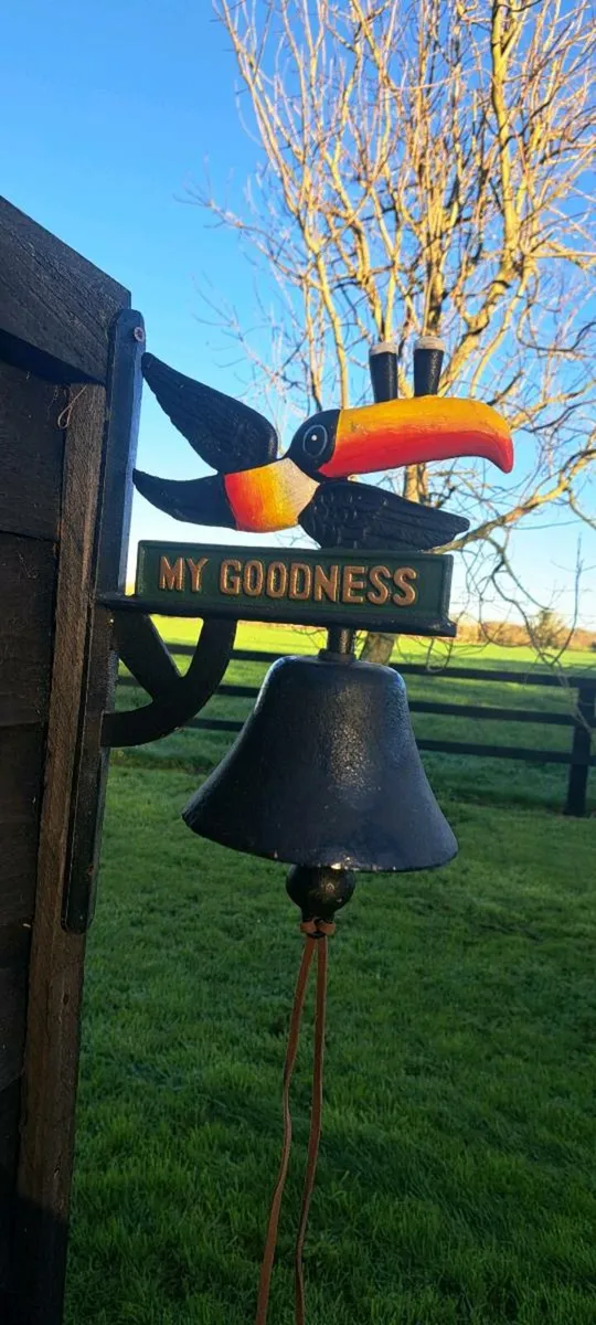 Guinness cast iron bell - Image 1