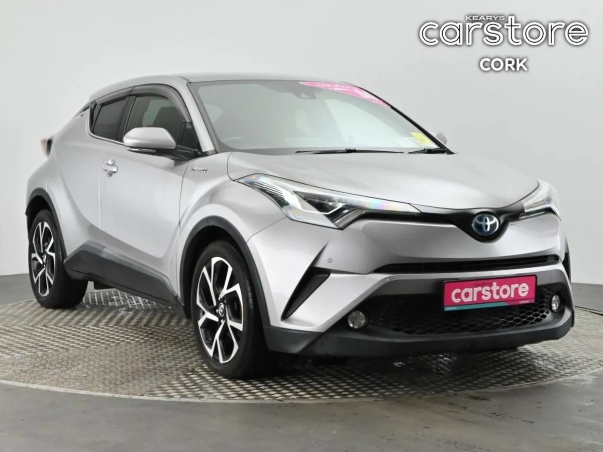 Toyota C-HR 1.8 HYBRID Auto - Image 1