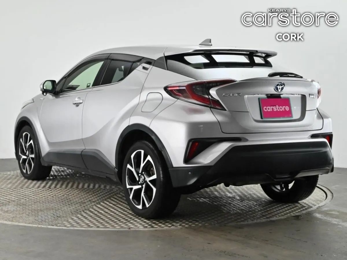 Toyota C-HR 1.8 HYBRID Auto - Image 3