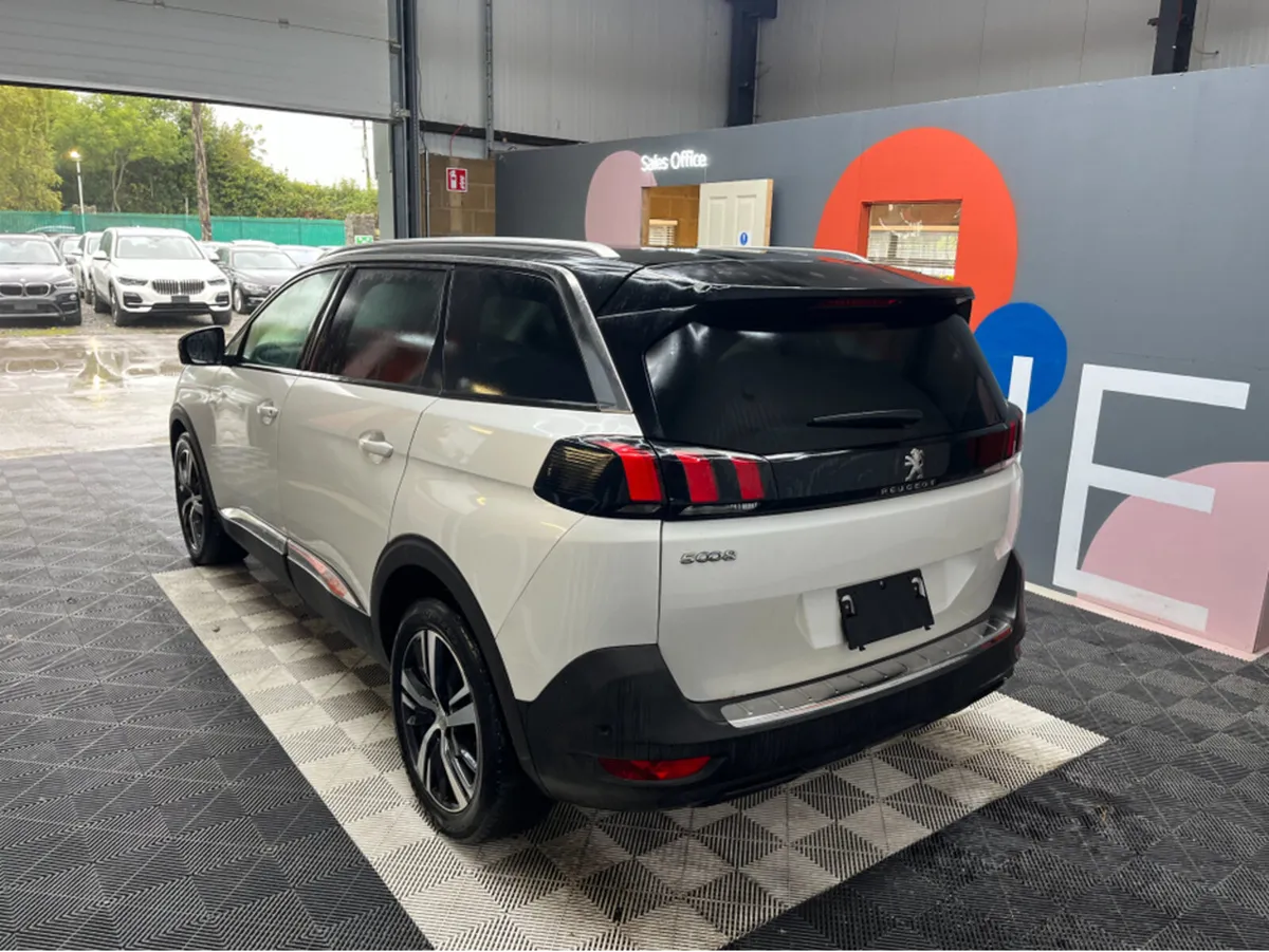 Peugeot 5008 2018 PEUGEOT 5008 7 SEATER AUTOMATIC - Image 4