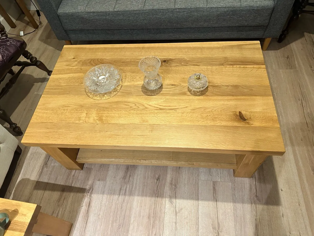 Wooden table - Image 2