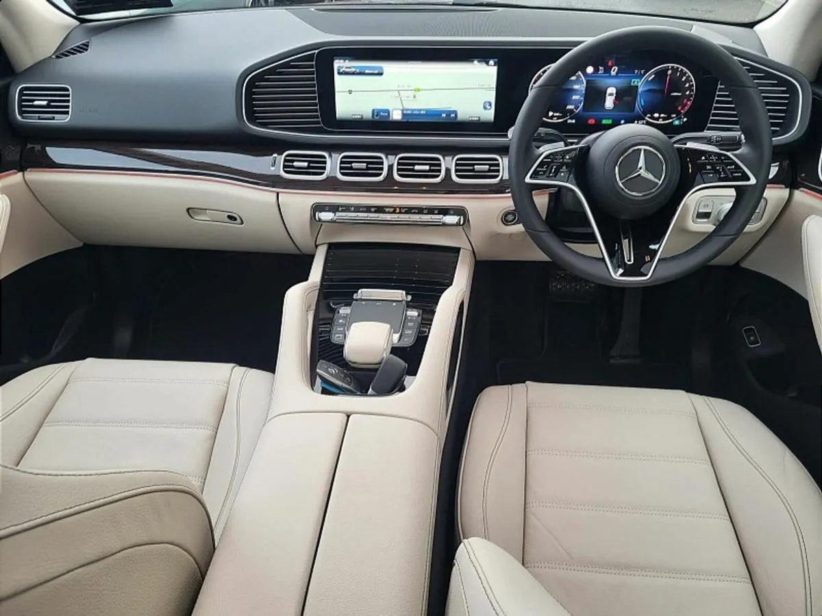 Mercedes-Benz GLE GLE350de PHEV 4MATIC AMG LINE AU - Image 4