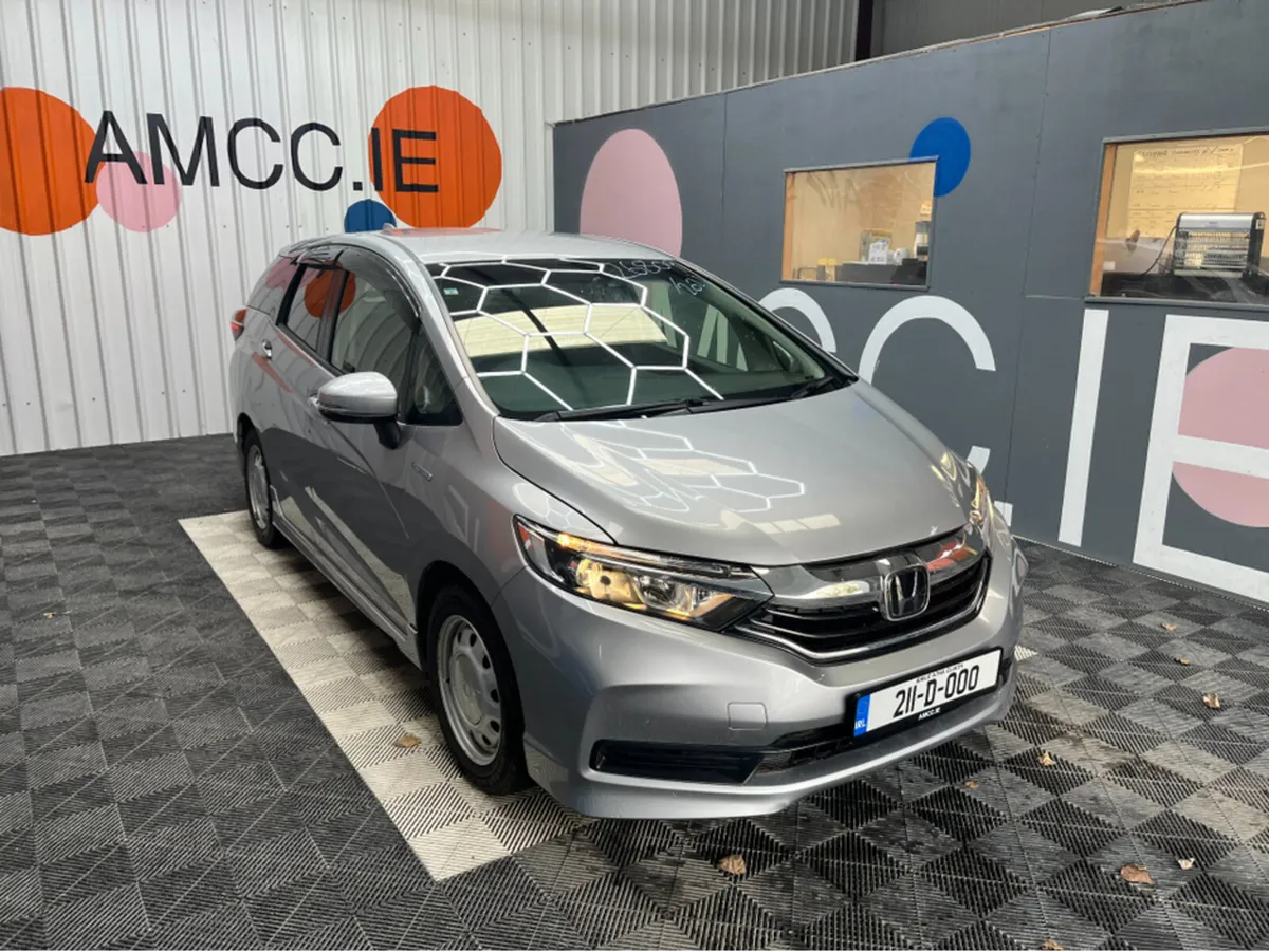 Honda Shuttle 2021 HONDA SHUTTLE 1.5L HYBRID / 55K - Image 1