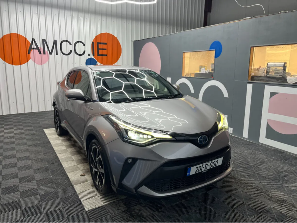 Toyota C-HR 2020 TOYOTA C-HR 1.8L HYBRID / 99K KMS - Image 1