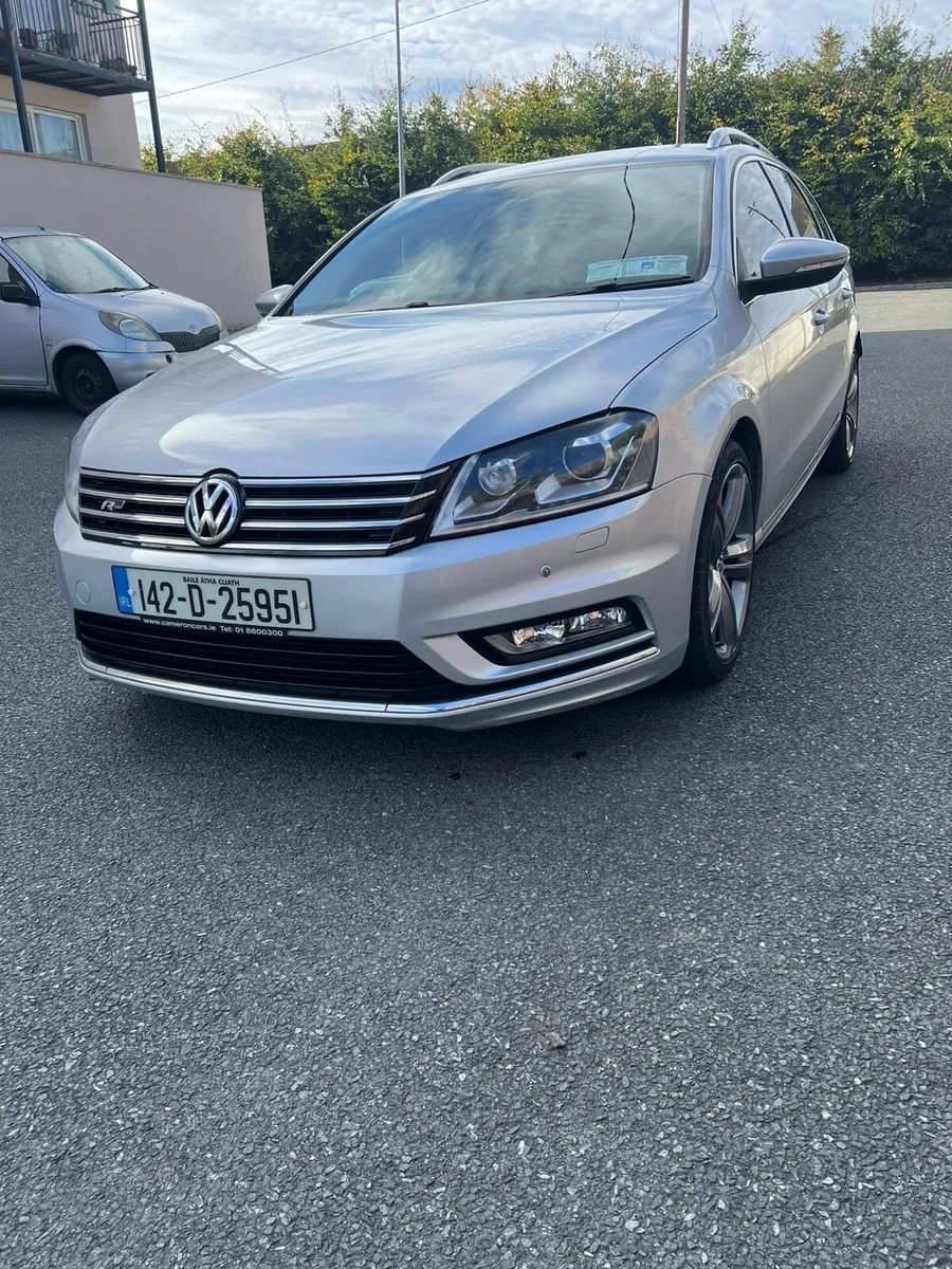 Wolkswagen Passat R-Line Estate | Automatic - Image 4