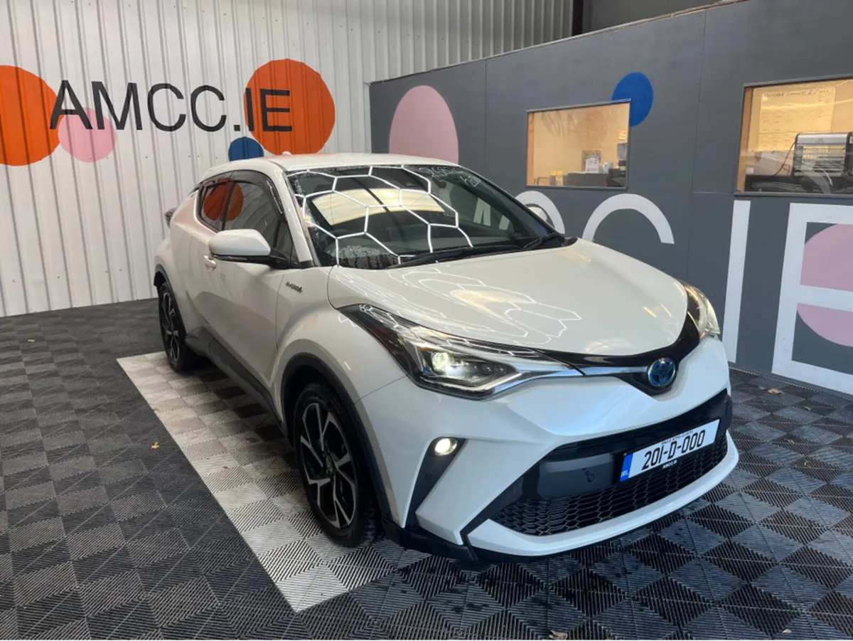 Toyota C-HR 2020 TOYOTA C-HR 1.8L HYBRID / 71K KMS - Image 1