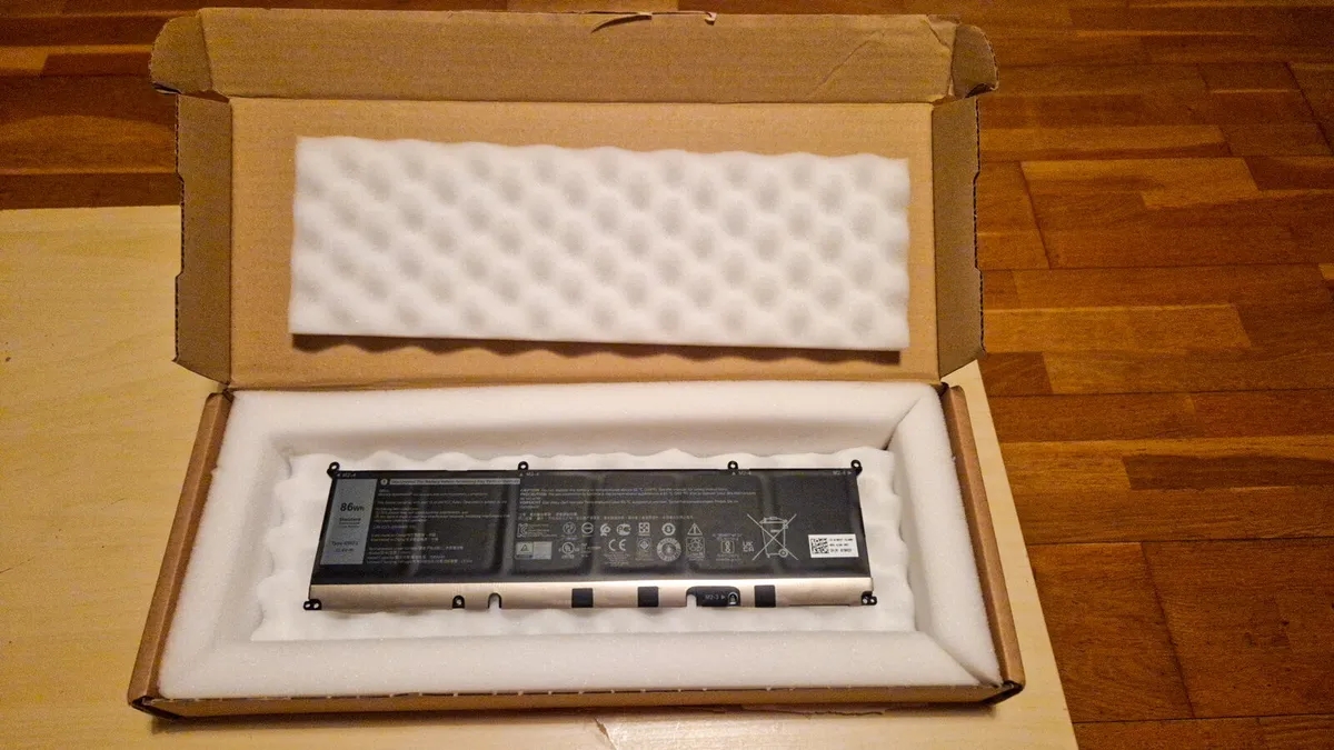 Laptop battery - Image 1