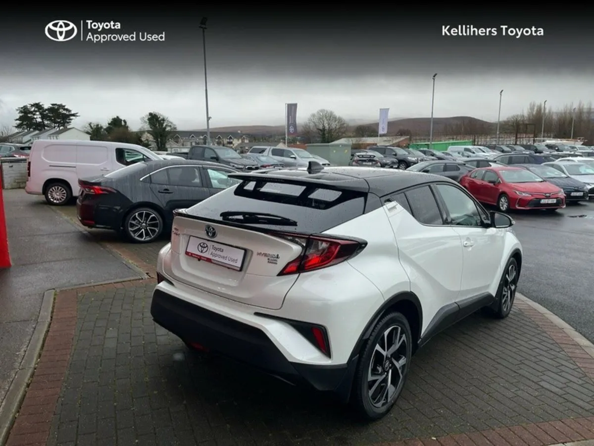Toyota C-HR 1.8 HYBRID SPORT BI- 4DR AUTO - Image 2