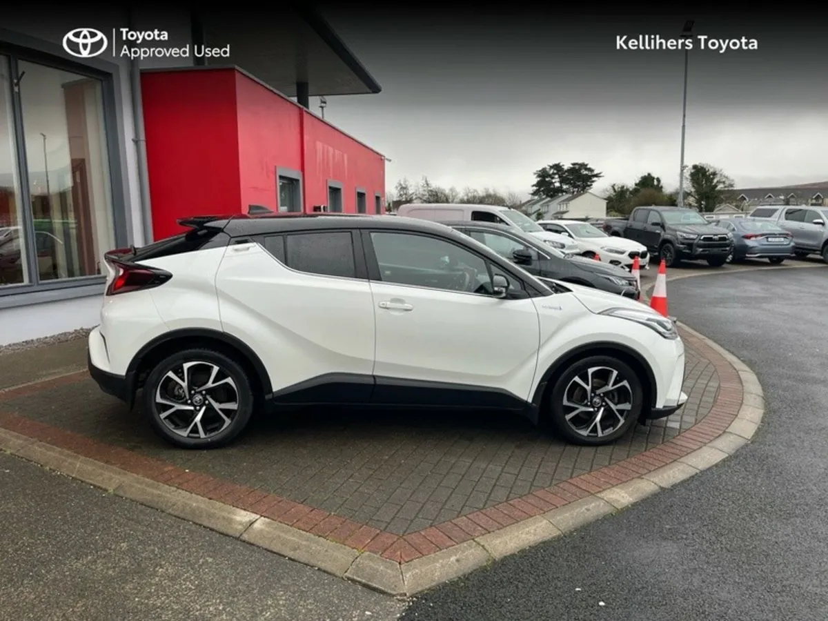 Toyota C-HR 1.8 HYBRID SPORT BI- 4DR AUTO - Image 3