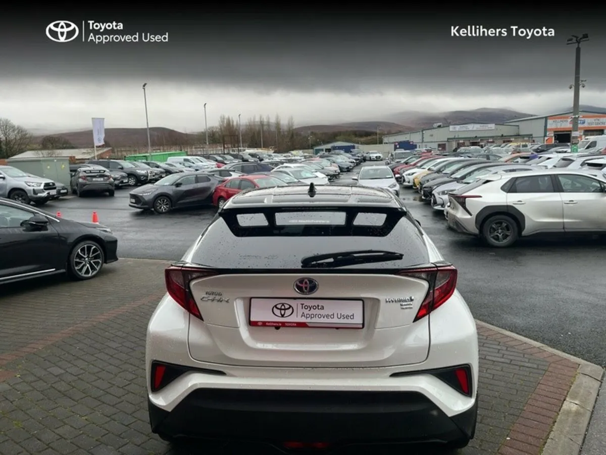 Toyota C-HR 1.8 HYBRID SPORT BI- 4DR AUTO - Image 4