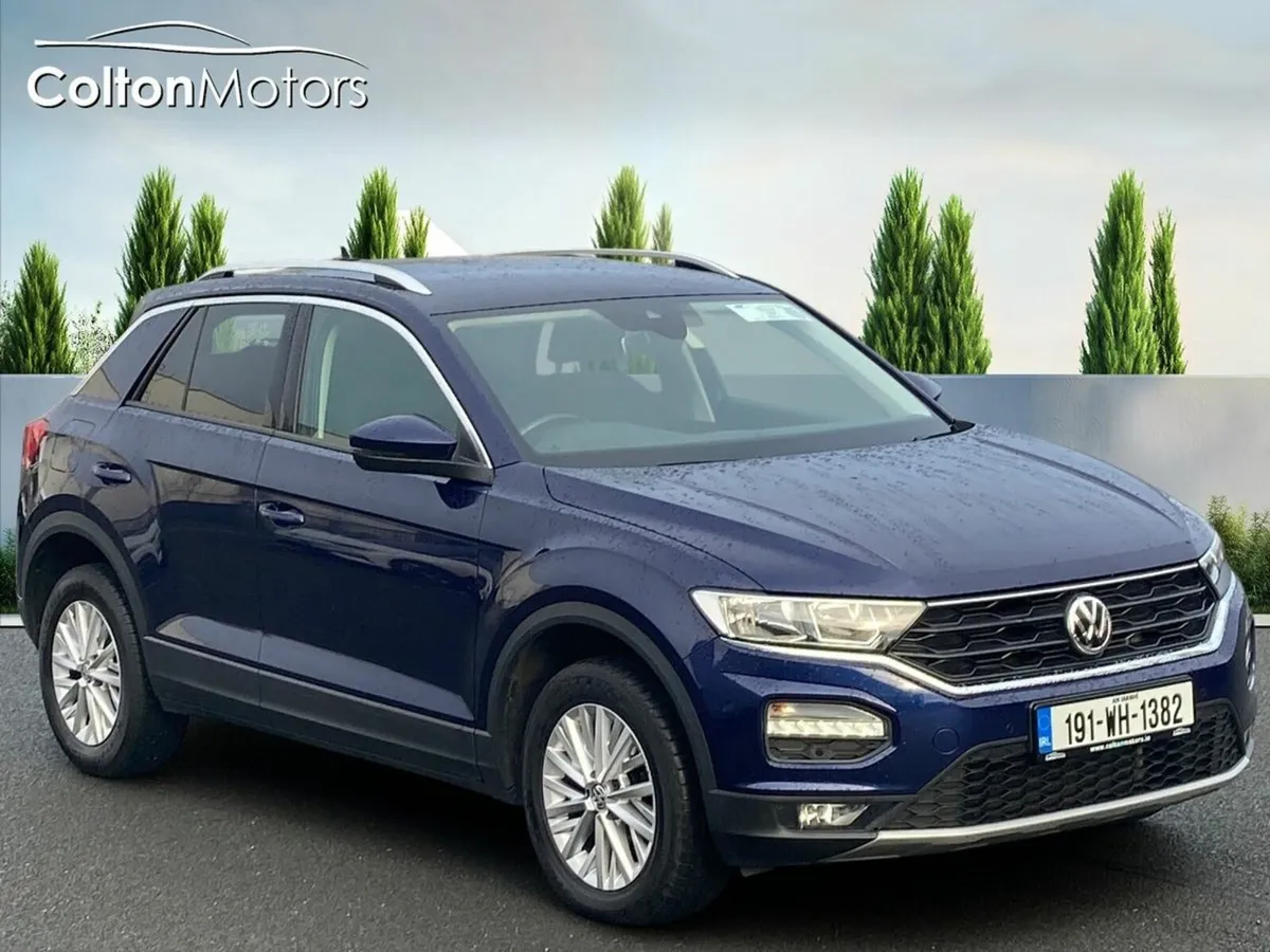 Volkswagen T-Roc Design 1.6 TDi 115bhp - Image 1