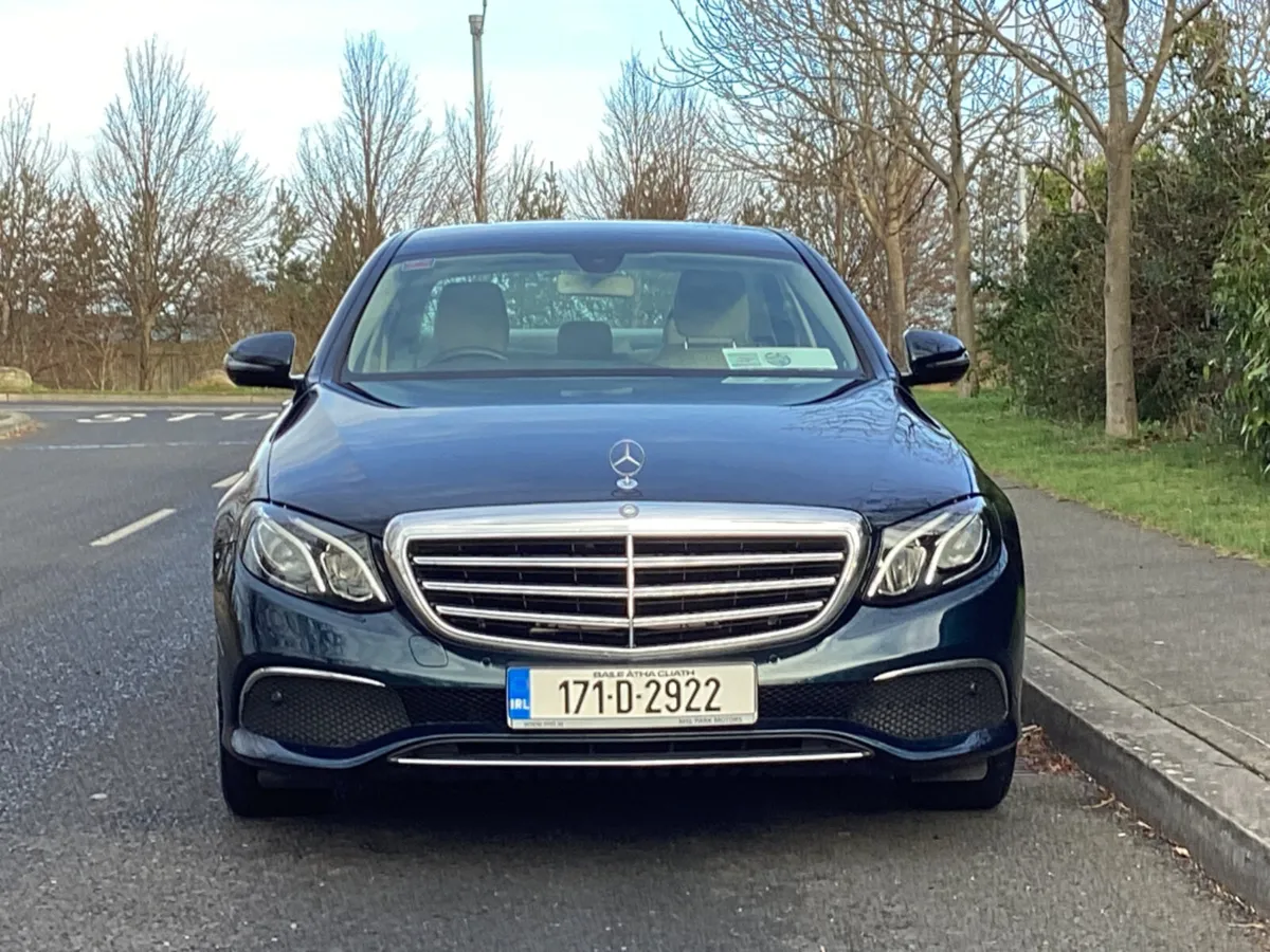 Mercedes-Benz E-Class E 220 d 220D Exclusive 4DR A - Image 3