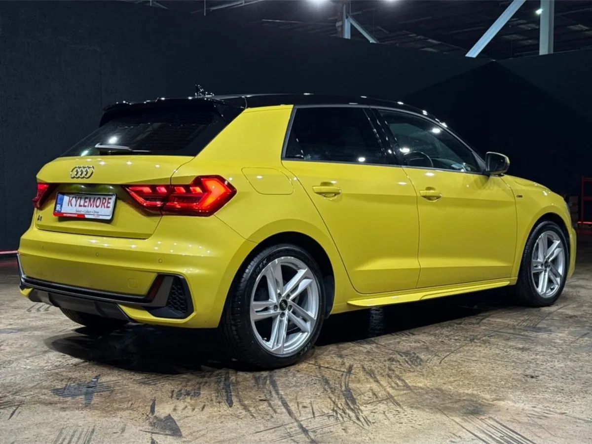 Audi A1 S-LINE - YELLOW/BLACK TWO TONE - PADDLE SH - Image 4