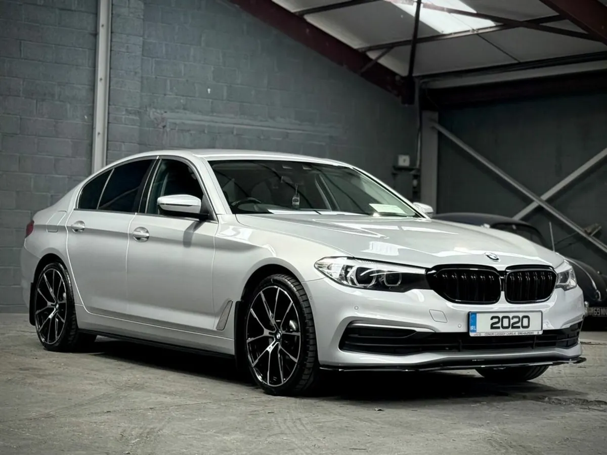 BMW 5-Series 520D SE FULLY KITTED // 12 MONTH WARR - Image 2