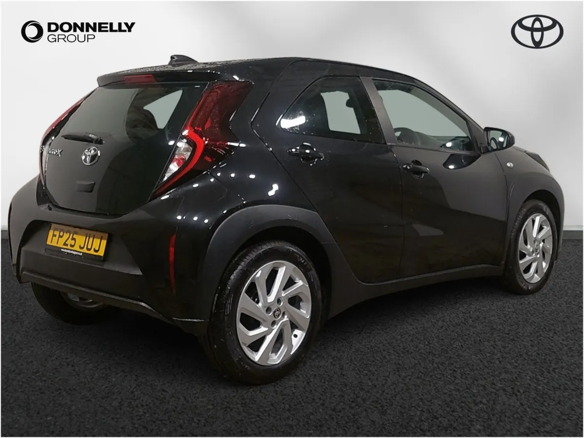 Toyota Aygo X Hatchback Pure - Image 4