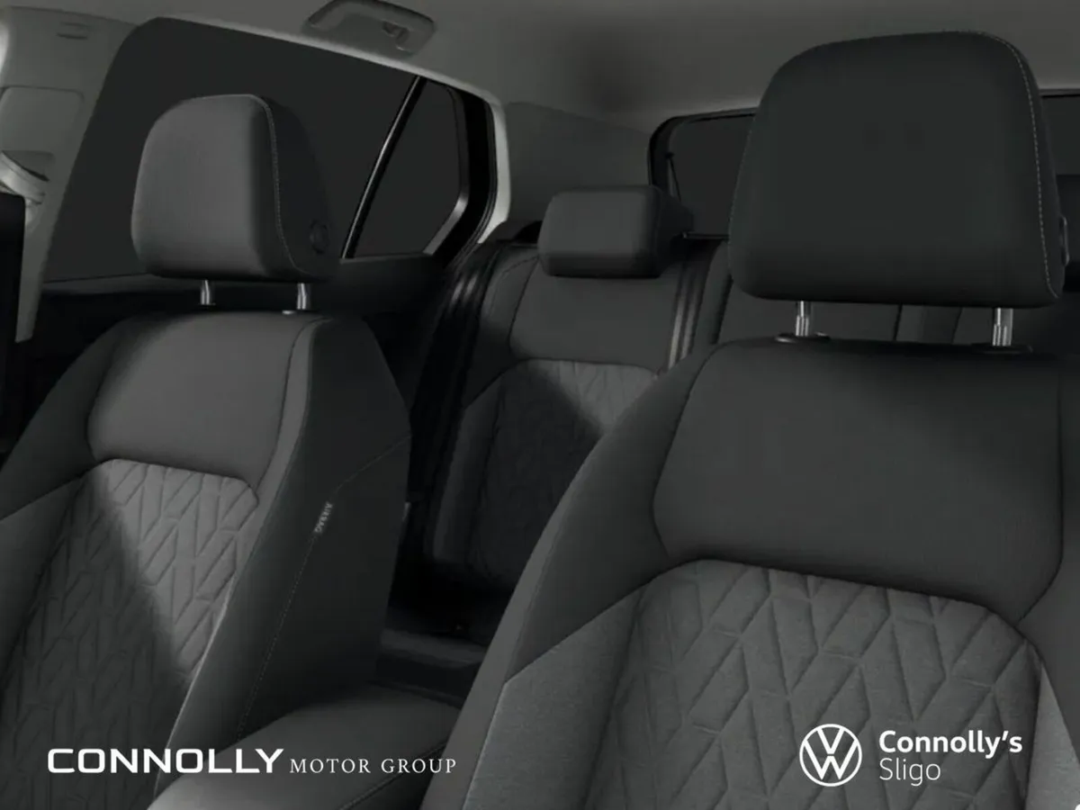 Volkswagen Golf Edition 75 - Image 4