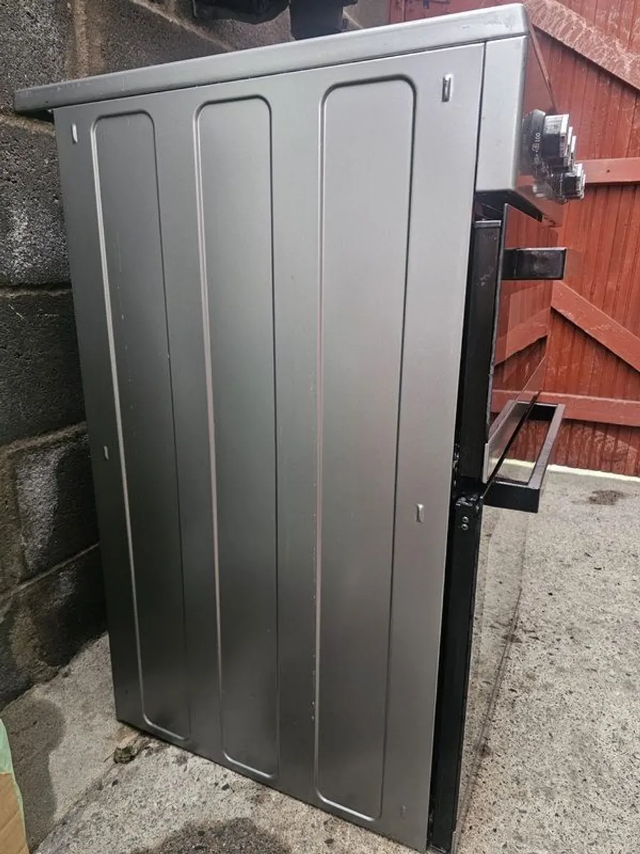 Beko built-in Double Oven - Image 3