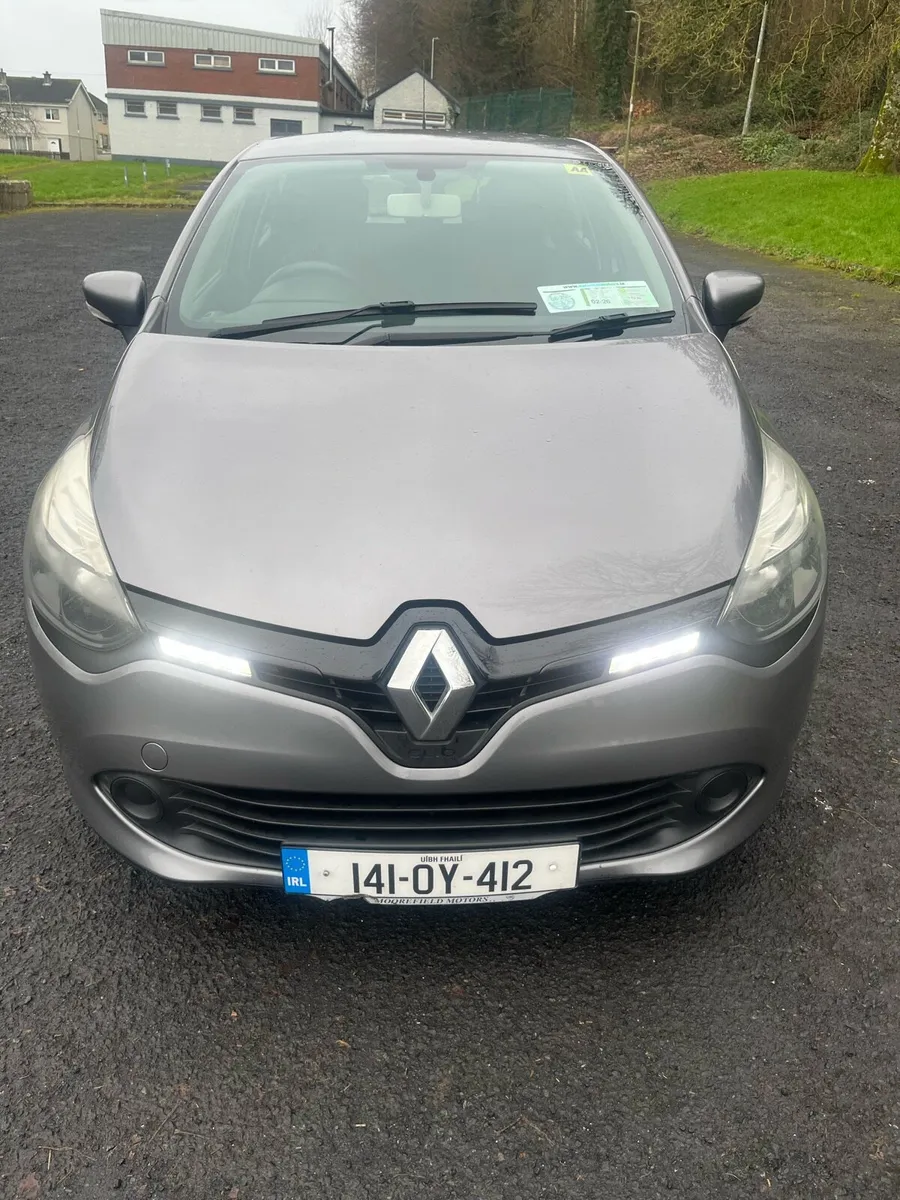 Renault Clio - Image 2