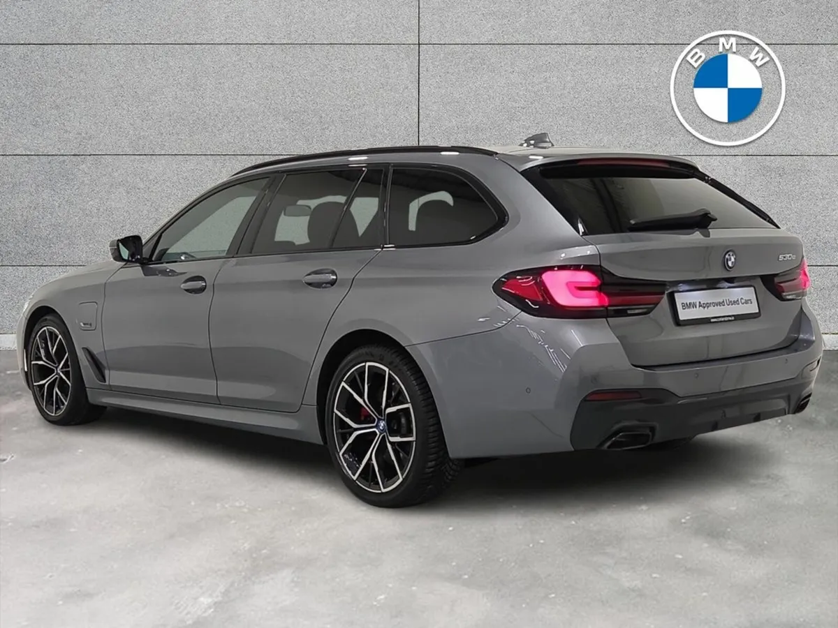BMW 5-Series 530e M Sport Touring - Image 3