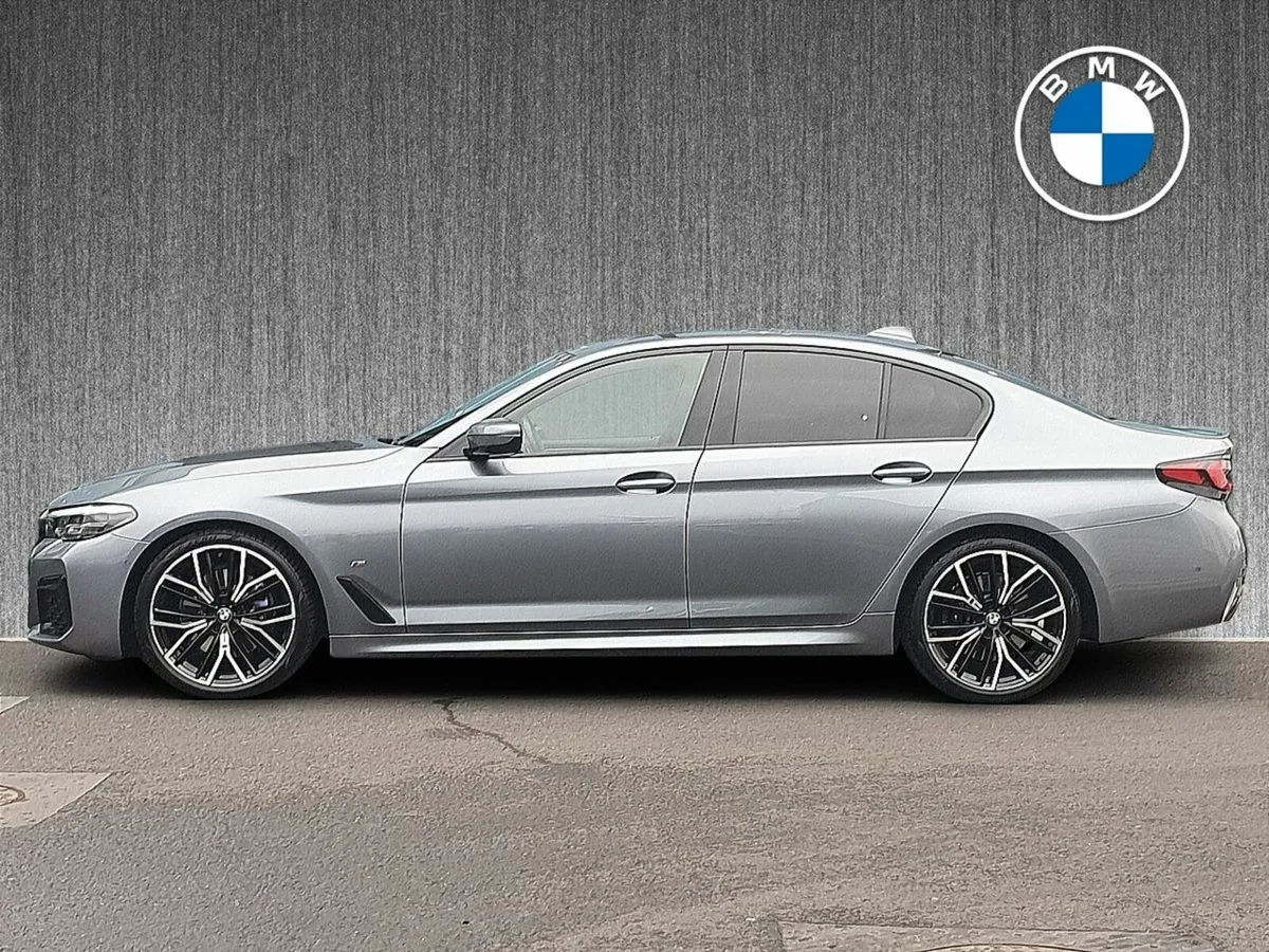 BMW 5-Series 520d M Sport Saloon - Image 4