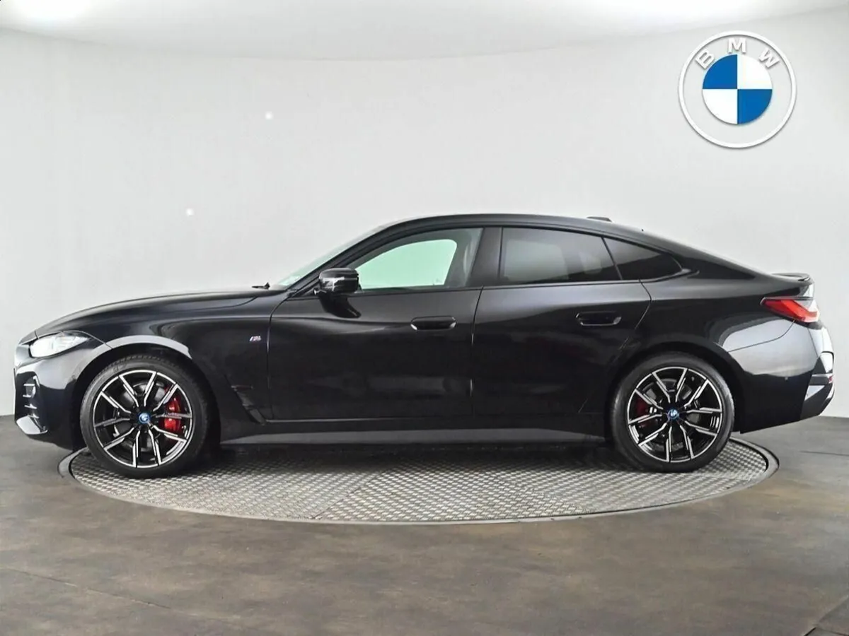 BMW i4 eDrive40 M Sport - Image 4