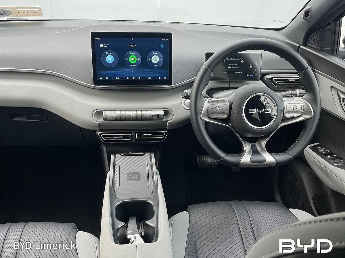 BYD DOLPHIN 60kWh 204PS Comfort - Image 2