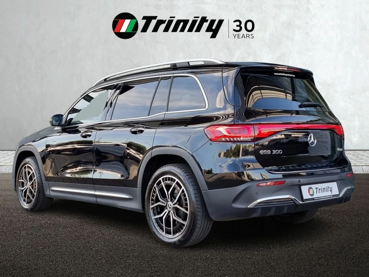 Mercedes-Benz EQB ** 7 SEATER ** AMG PREMIUM ** SU - Image 3