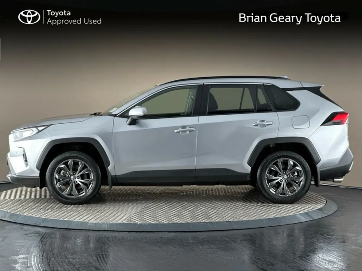 Toyota RAV4 HYBRID SOL - Image 3