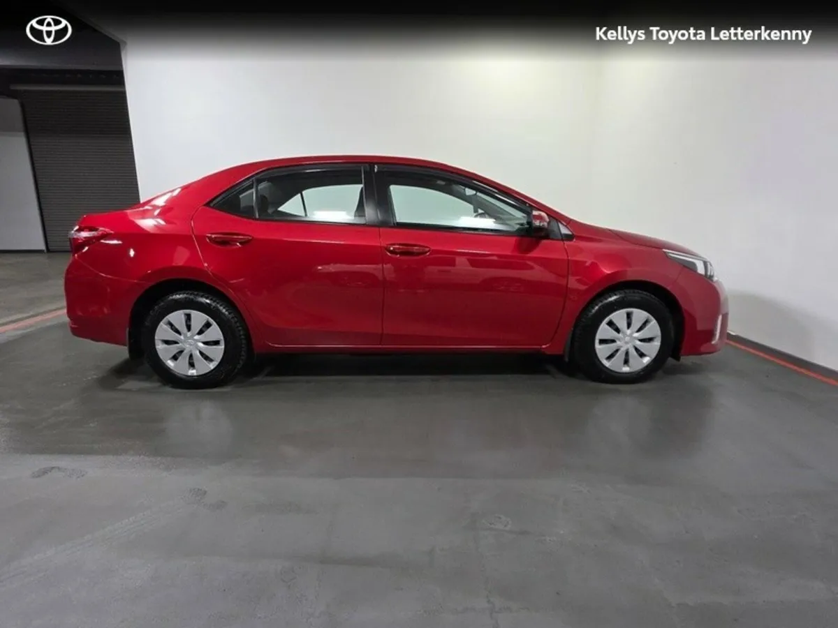 Toyota Corolla 1.33 TERRA 4DR #39 - Image 3