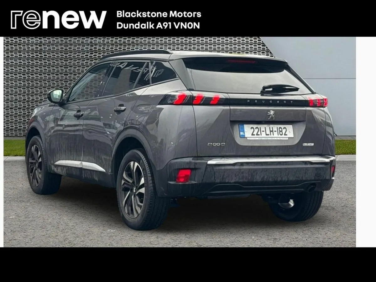 Peugeot 2008 1.2 Puretech 100bhp Allure - Image 3