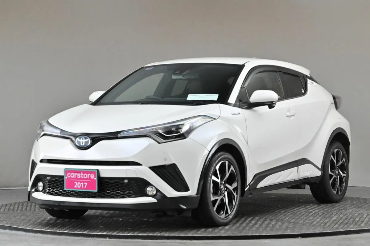 Toyota C-HR 1.8 HYBRID **REVERSE CAM**ANDROID CAR - Image 3