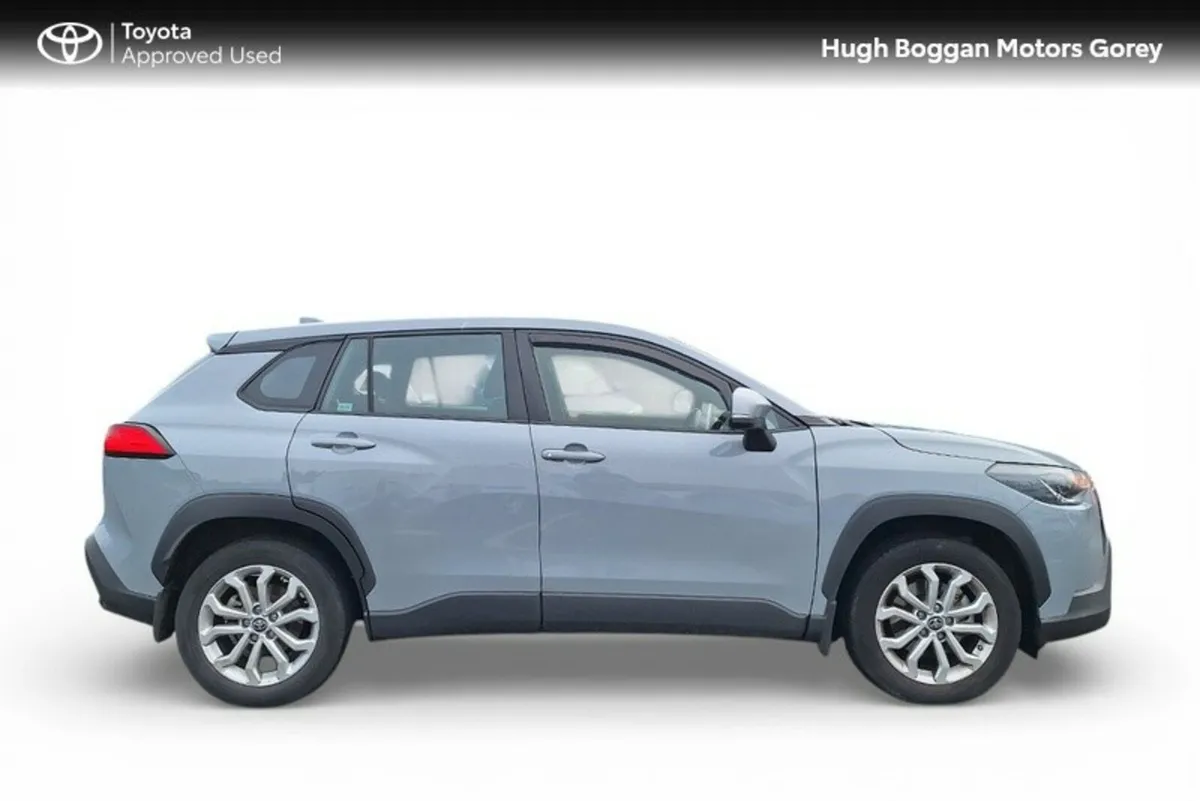 Toyota Corolla Cross CROSS LUNA 1.8 - Image 3