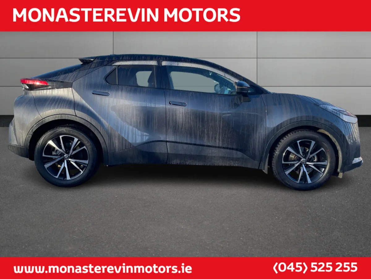 Toyota C-HR HYBRID SPORT+ - Image 4