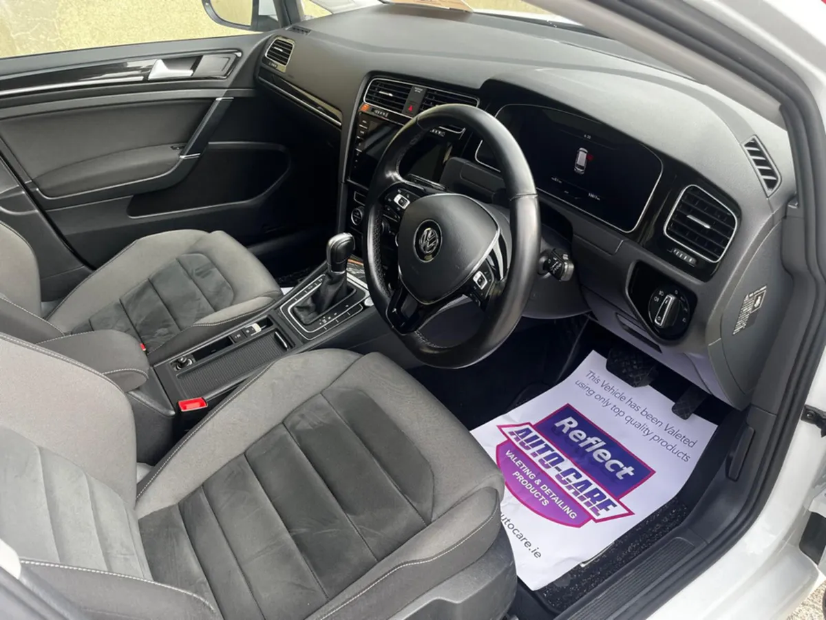 Volkswagen Golf HIGHLINE 1.4 AUTOMATIC PETROL - Image 4
