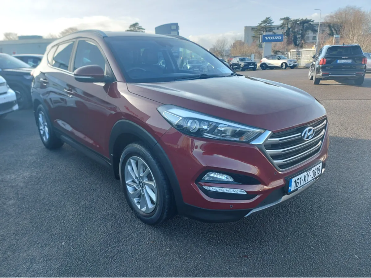 Hyundai Tucson 1.7 PREMIUM BLD 116PS 5 5DR - Image 4