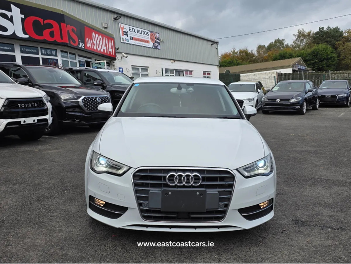 Audi A3 1.4 TFSI AUTO -PRIVACY GLASS  REV CAMERA - - Image 3