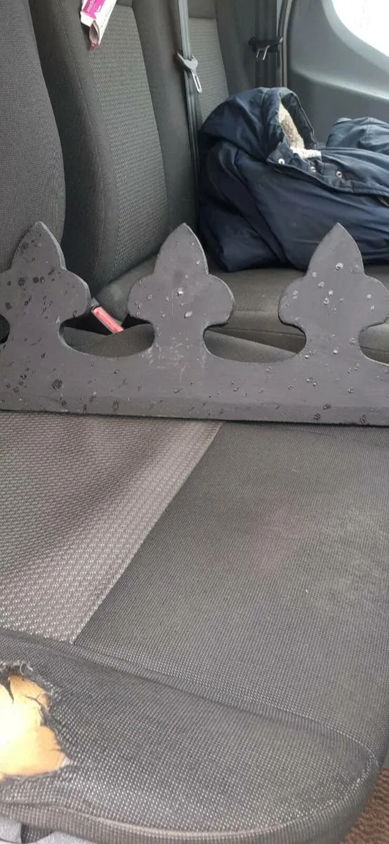 Bangor slates chimney pots floor ridge roof tiles - Image 4