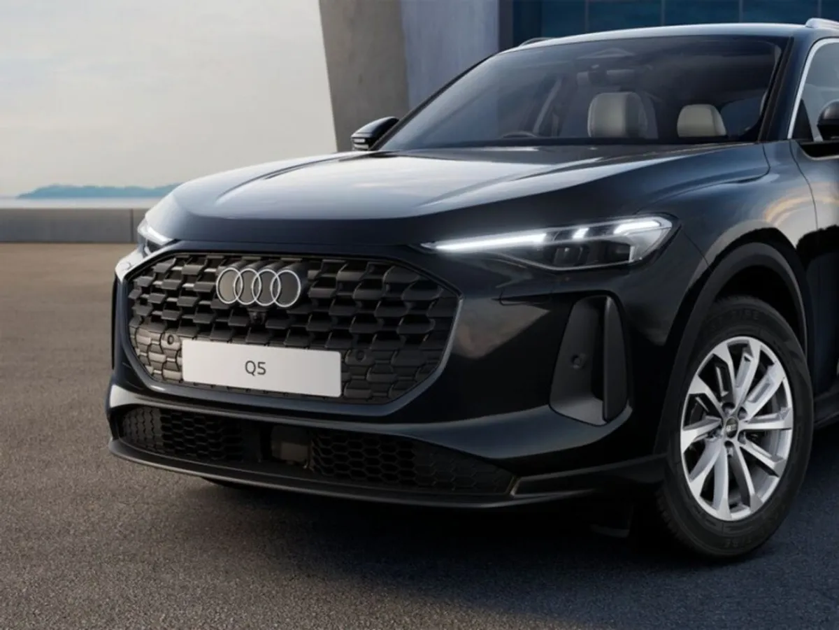 Audi Q5 SUV 2.0TDI 204BHP SE QUATTRO AUTOMATIC - Image 3