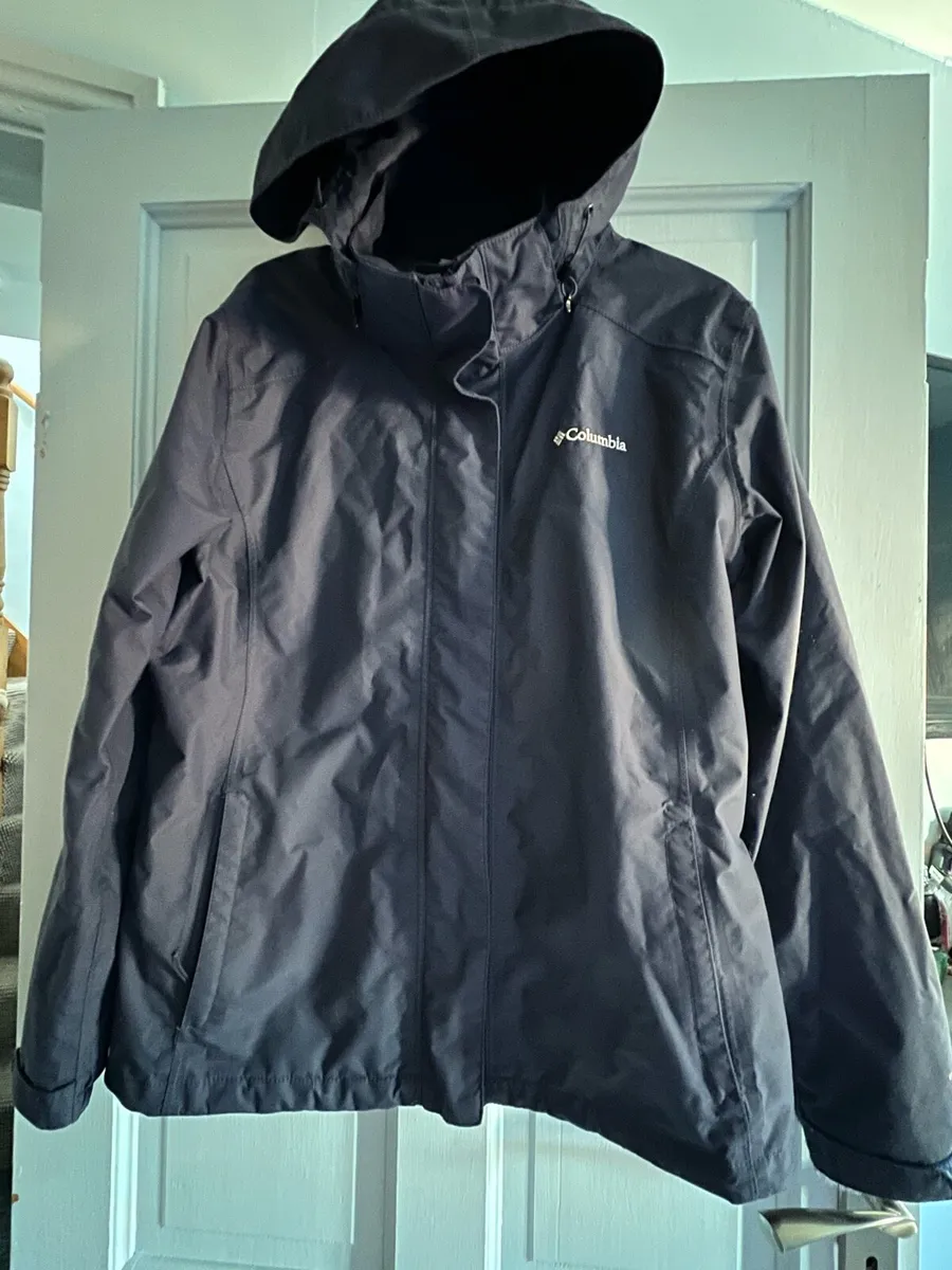 LADIES COLUMBIA JACKET - Image 4