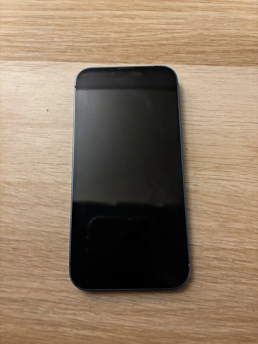 iPhone 13 128GB unlocked blue - Image 2