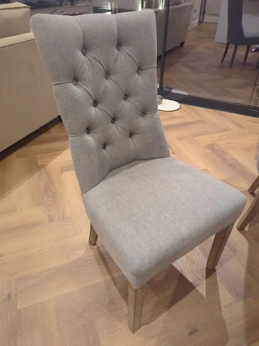 Bespoke kitchen table + 4 kitchen chairs - Image 1