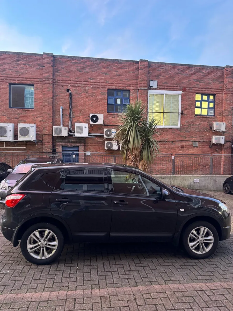 Nissan Qashqai 4x4 NCT and Tax - Image 2