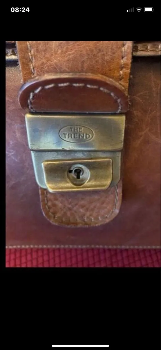 ‘The Trend’ Leather Briefcase/ Laptop bag - Image 2