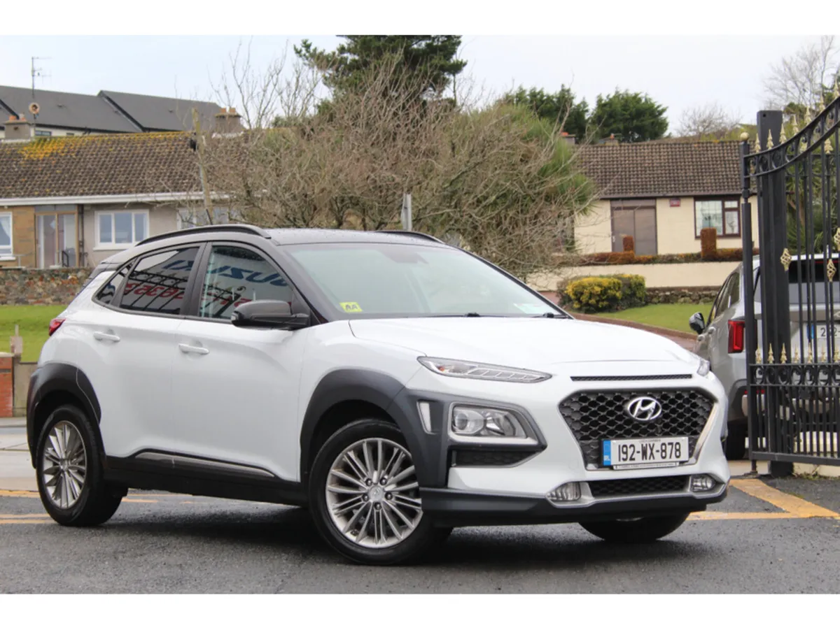 Hyundai KONA Executive 1.6 Diesel Two Tone - Image 3