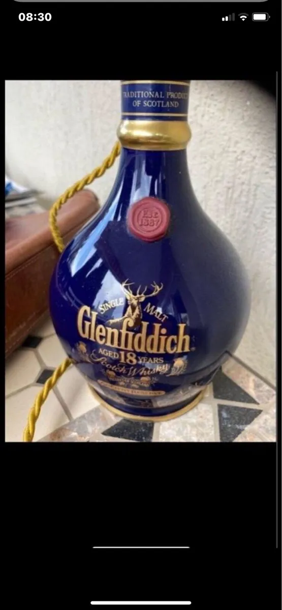 Glenfiddich Ancient Reserve Decanter Lamp - Image 1